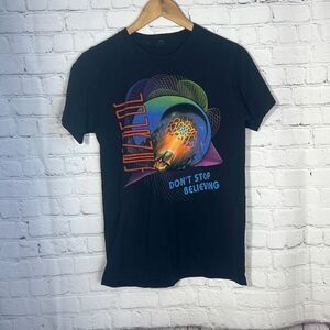 Journey‎ Don’t Stop Believing Black Band Tee Concert Shirt size S Small